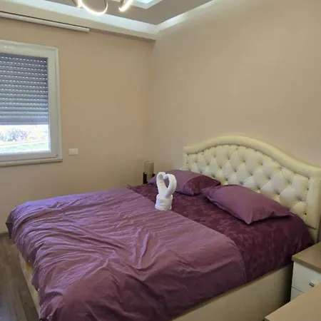 Apartment Lakeview